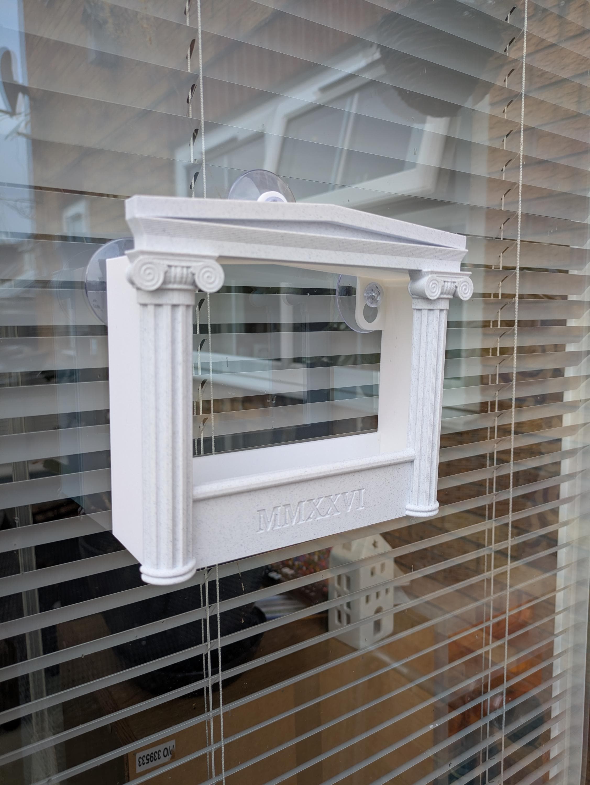 Roman columns novelty window Bird Feeder: Suction Cup Design