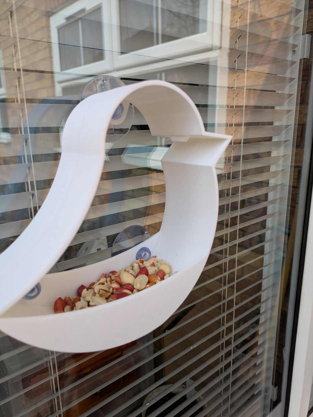 Window Bird Feeder: Suction Cup, Easy Clean, Attracts Finches Sparrows