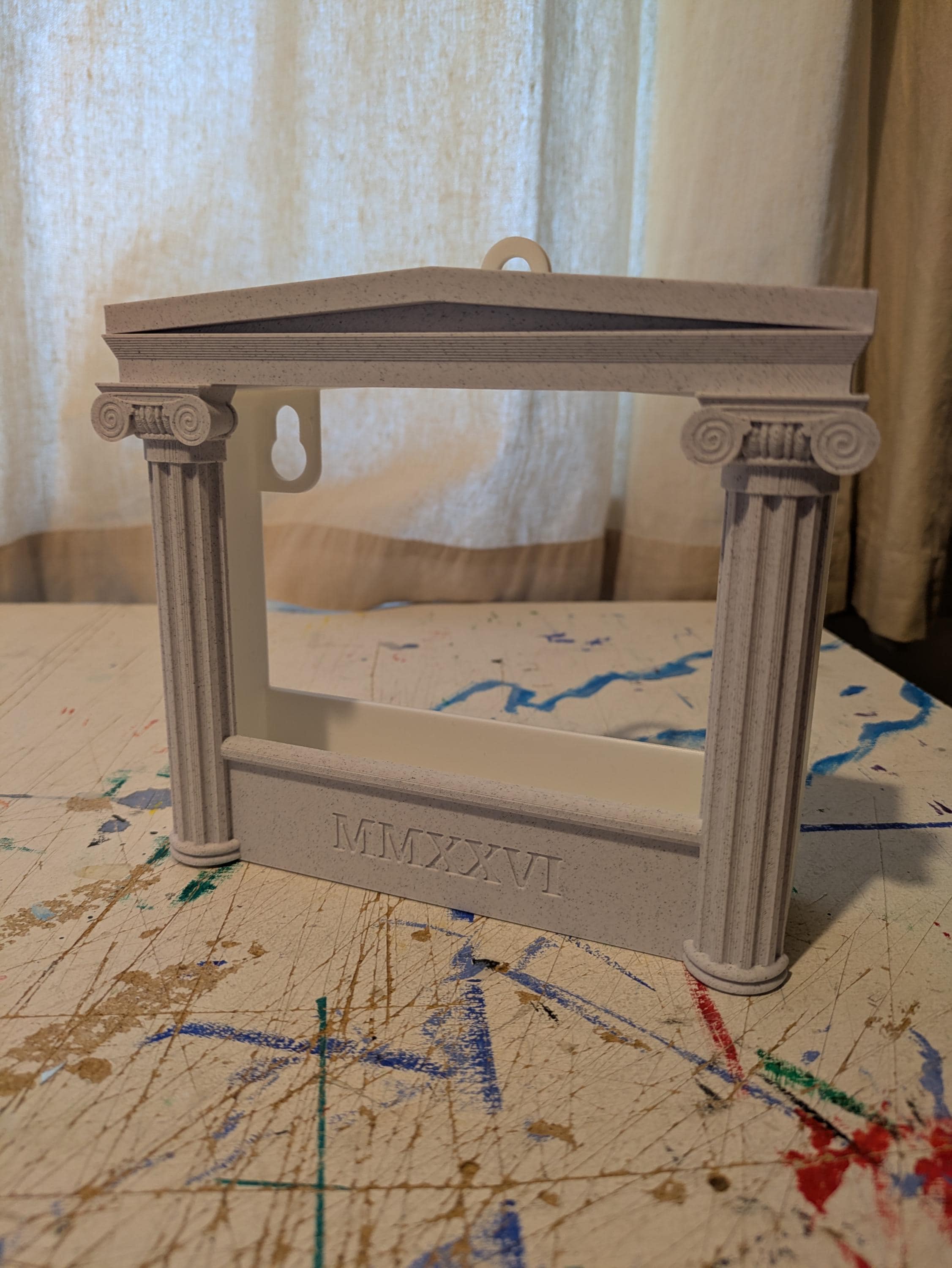 Roman columns novelty window Bird Feeder: Suction Cup Design