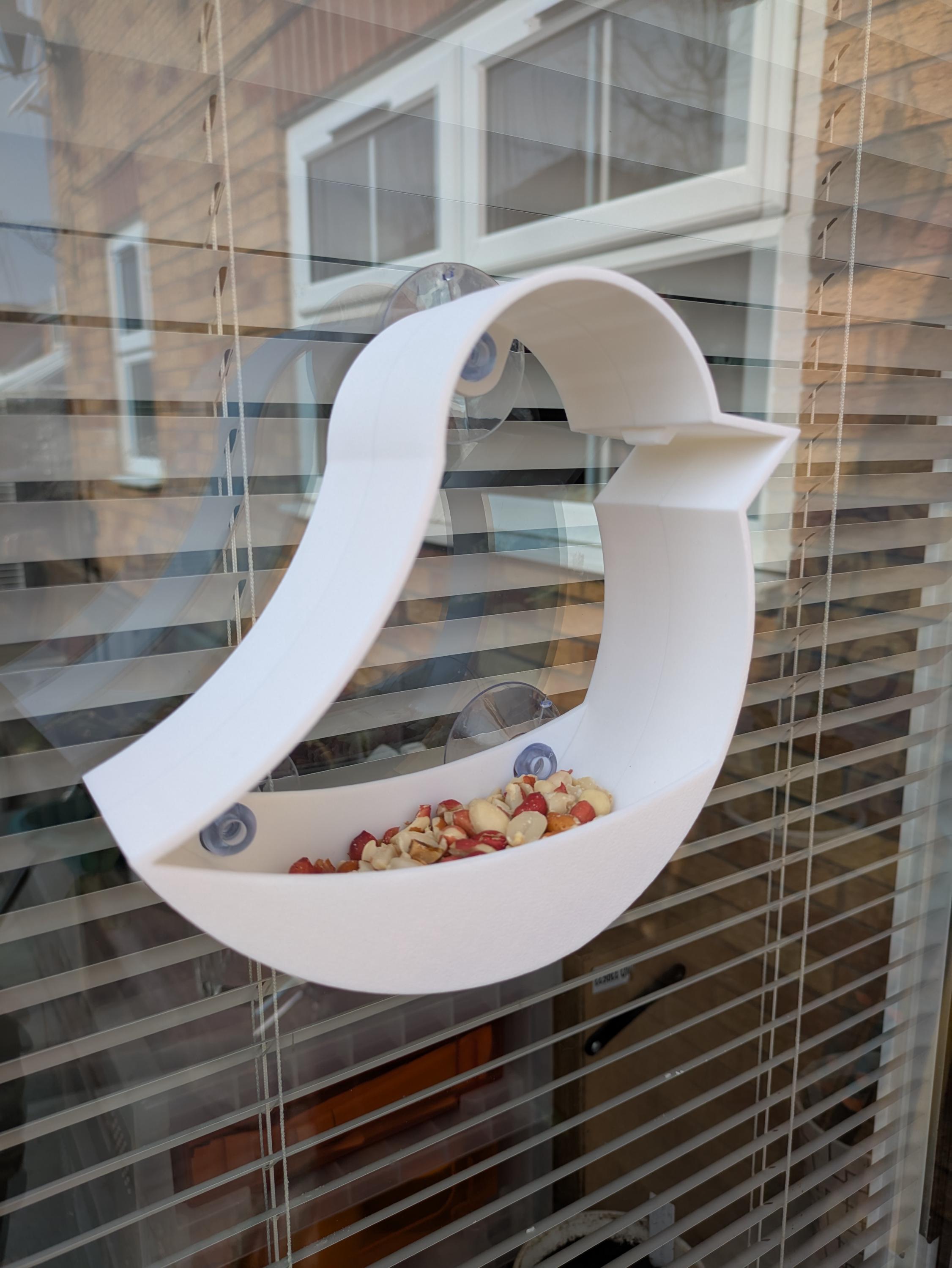 Window Bird Feeder: Suction Cup, Easy Clean, Attracts Finches Sparrows