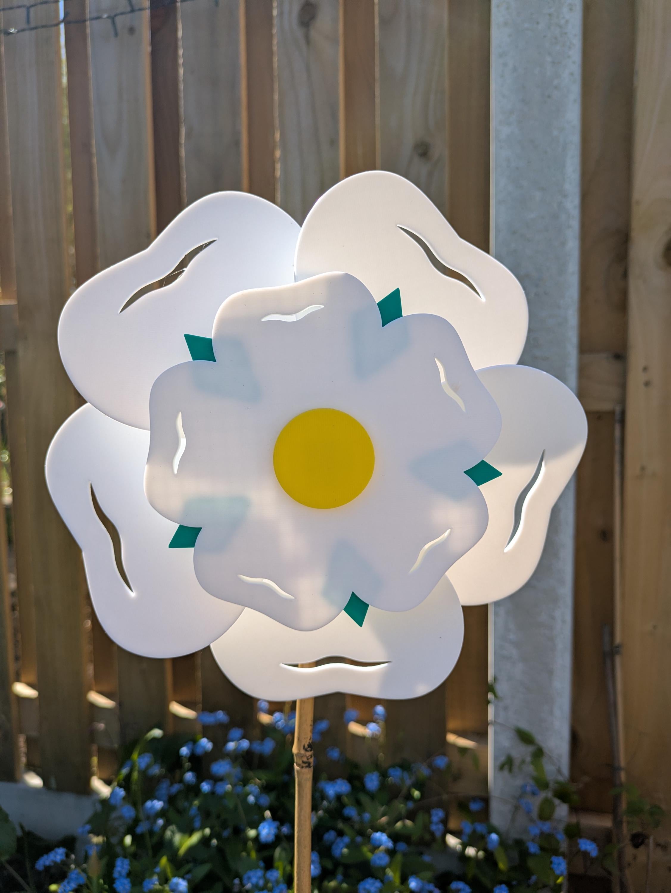 Yorkshire White Rose Wind Spinner | Steel Bearings, Garden Art