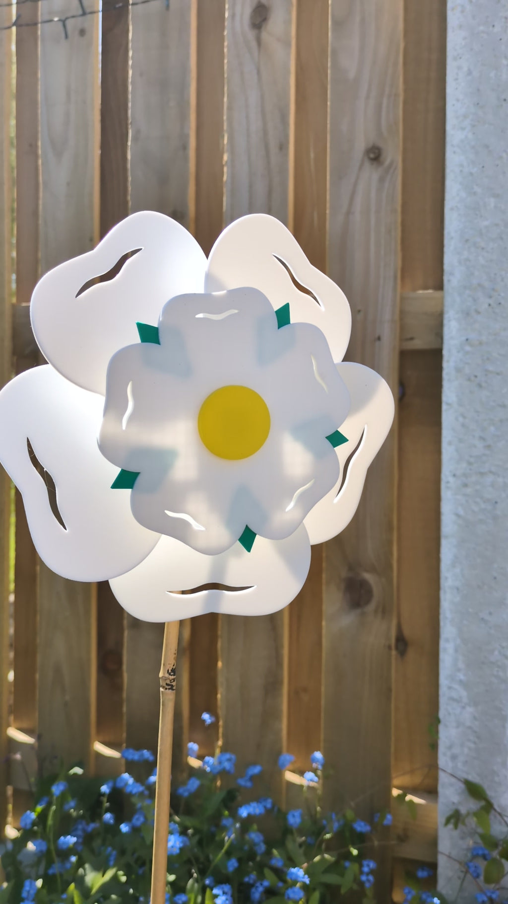 Yorkshire White Rose Wind Spinner | Steel Bearings, Garden Art